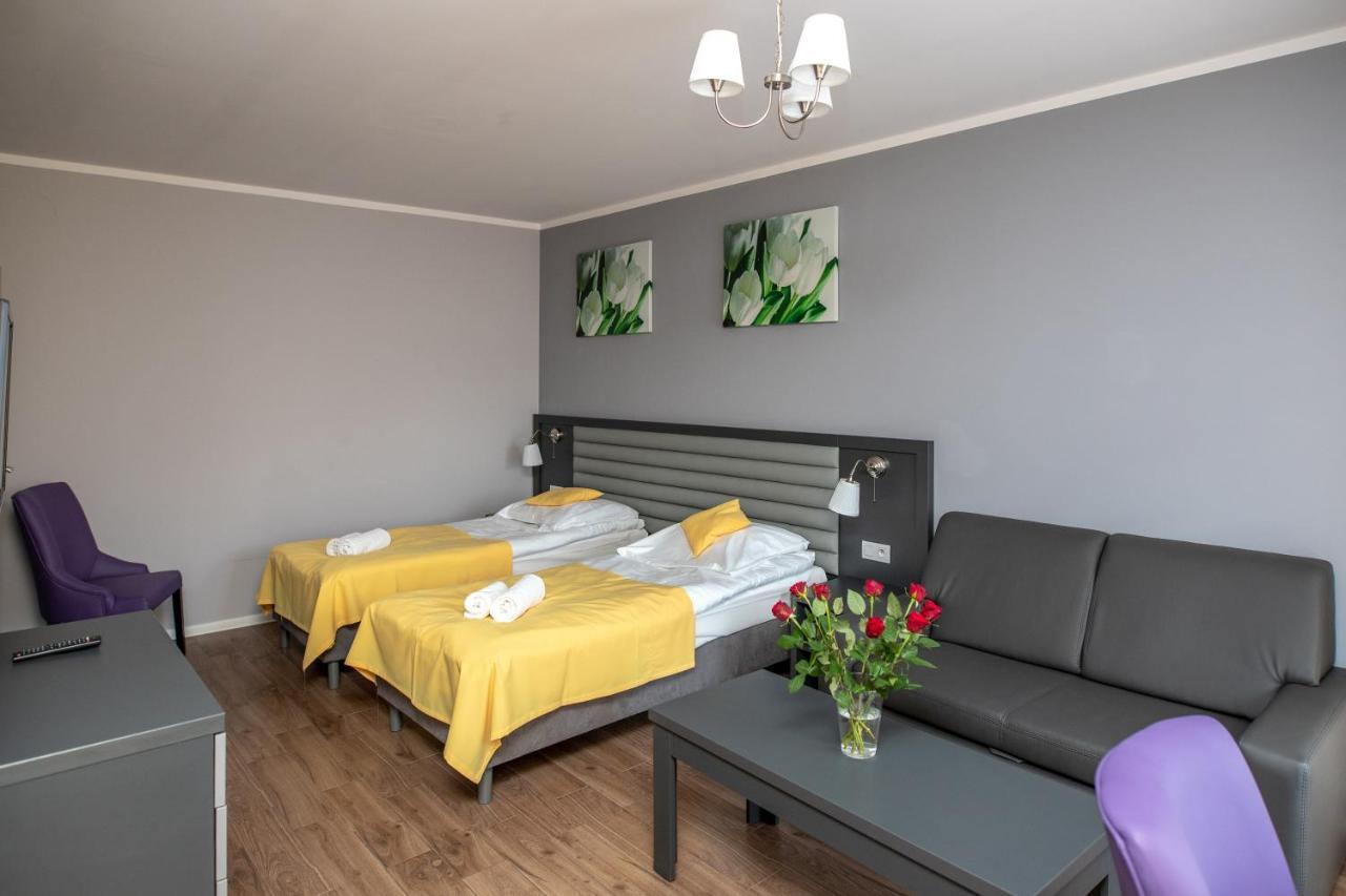 Apartamenty Brzezinski Września Esterno foto