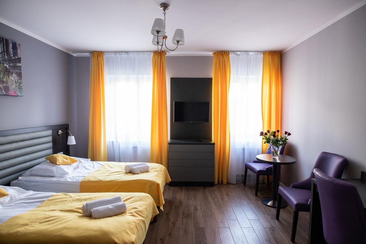 Apartamenty Brzezinski Września Esterno foto