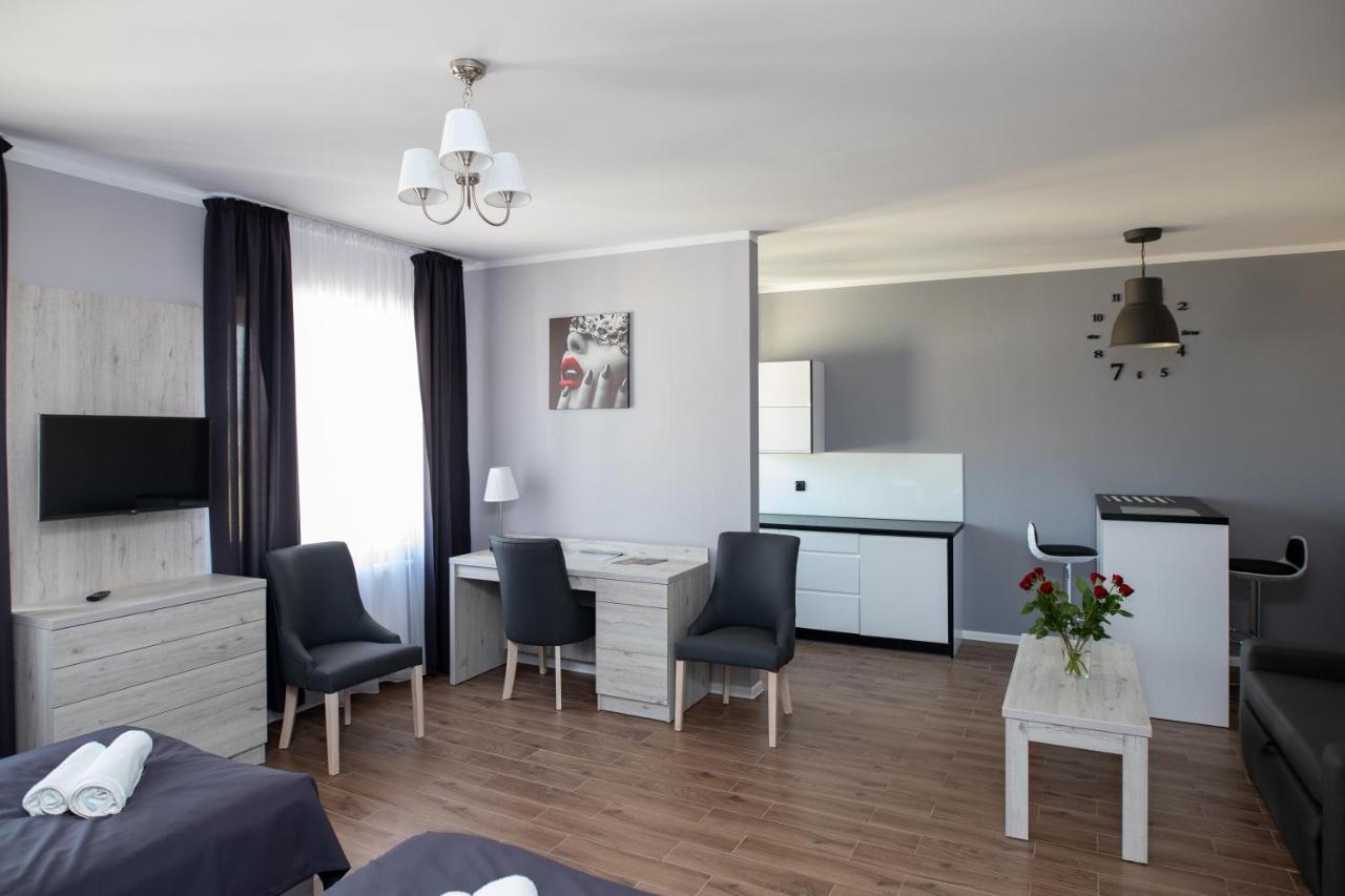 Apartamenty Brzezinski Września Esterno foto