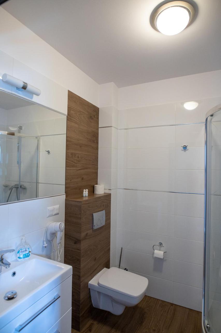 Apartamenty Brzezinski Września Esterno foto