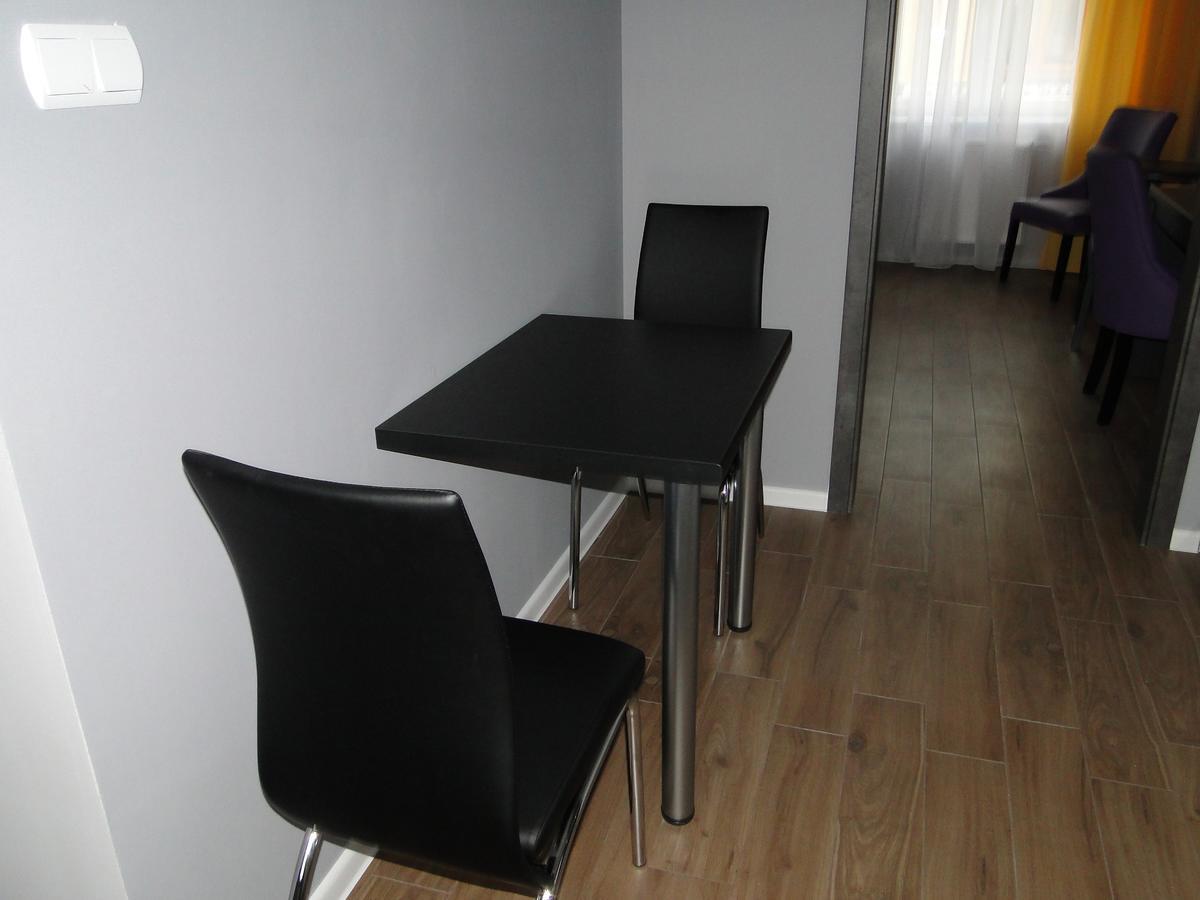 Apartamenty Brzezinski Września Esterno foto